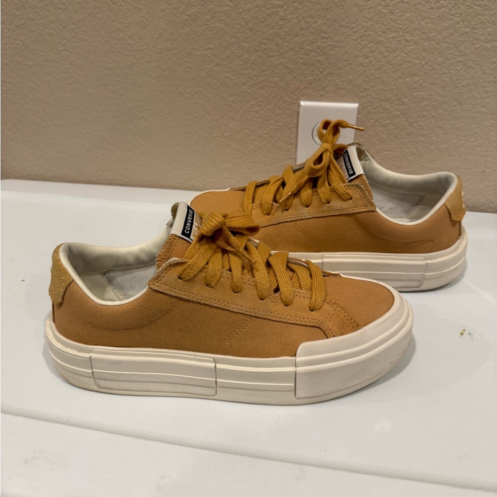 Men’s Converse Cruise (size 10)